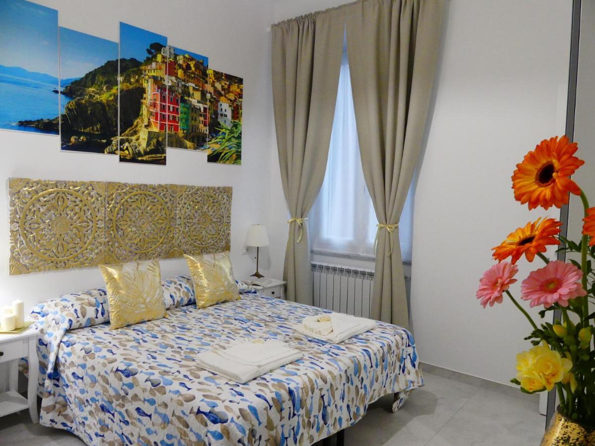 Valentyna Rooms La Spezia Ngoại thất bức ảnh